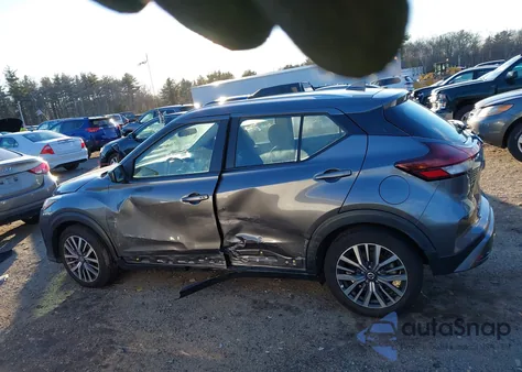 2021 Nissan Kicks Sv Xtronic Cvt из США, поврежденный, VIN 3N1CP5CV9ML471069